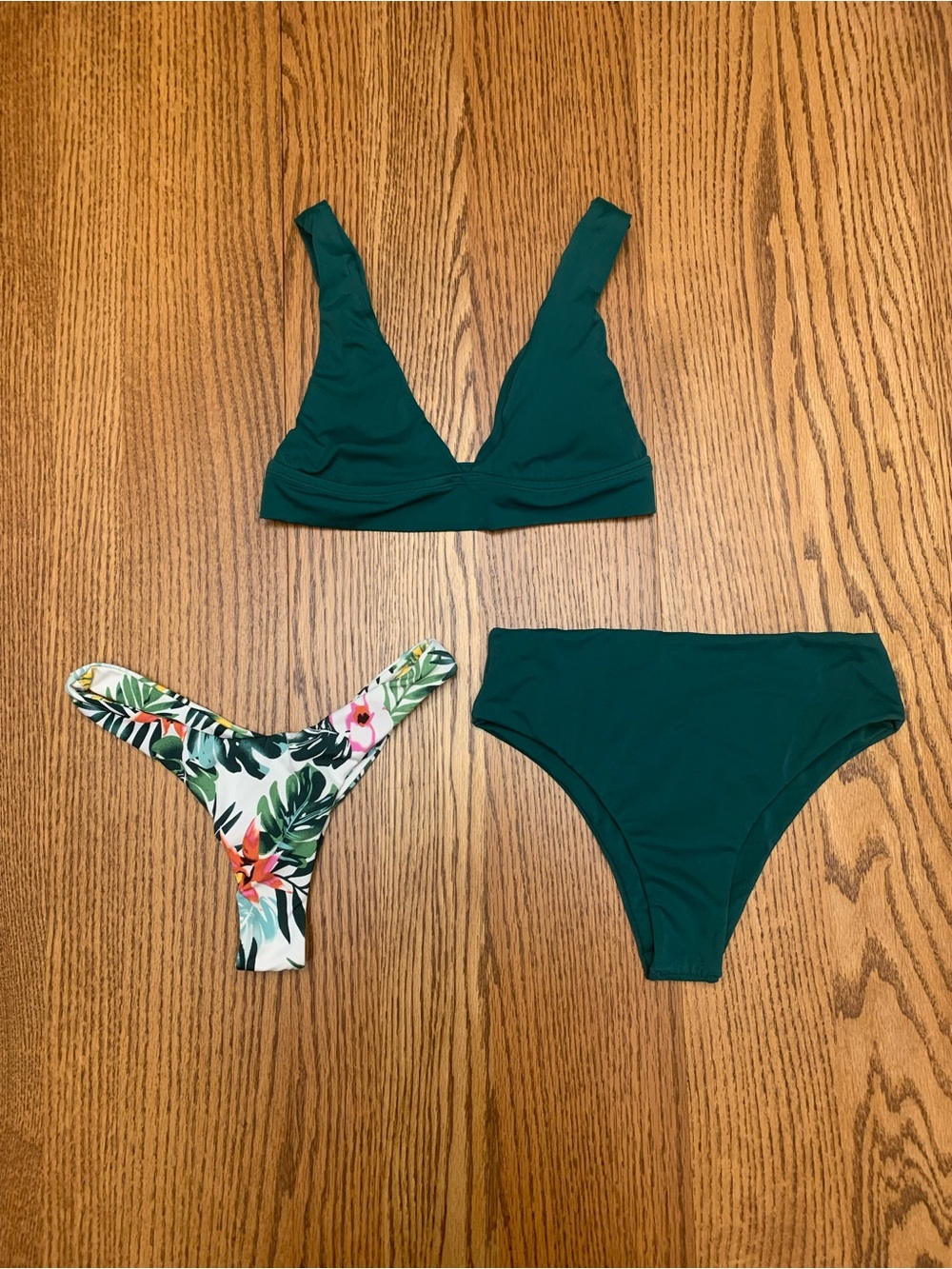 Maui Girl Women’s Emerald Green and Tropical Swim Set - 3 Pieces
